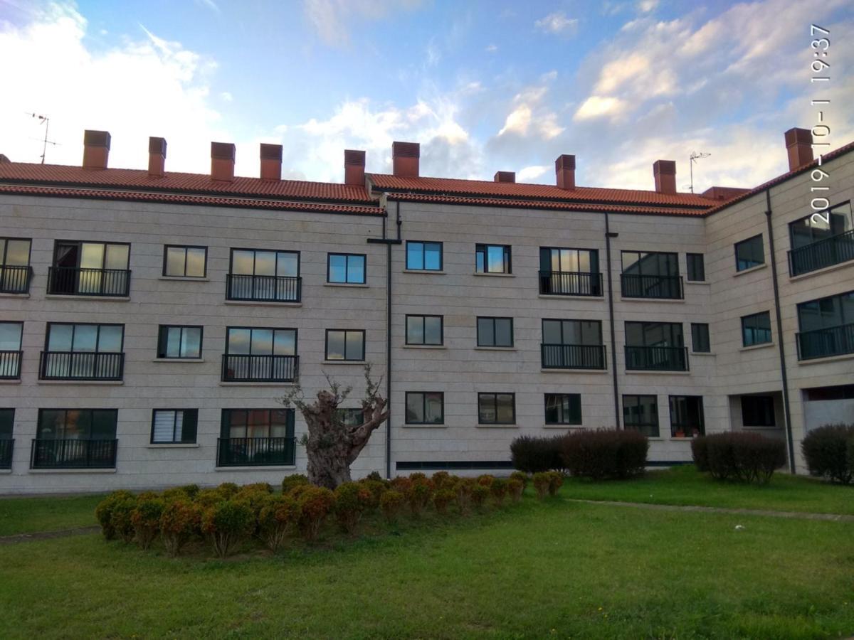 Апартаменти Piso Illa De Arousa, Rison Екстер'єр фото
